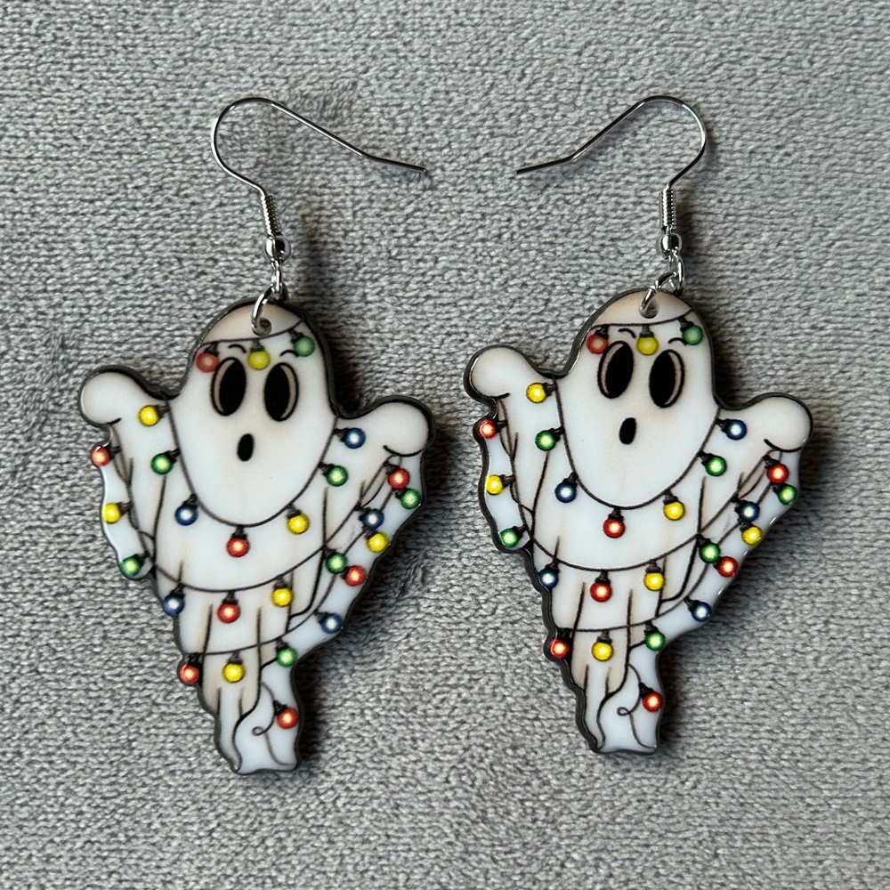 Ghost with Christmas Lights ~ Earrings ~ Brand New! - Picture 4 of 9